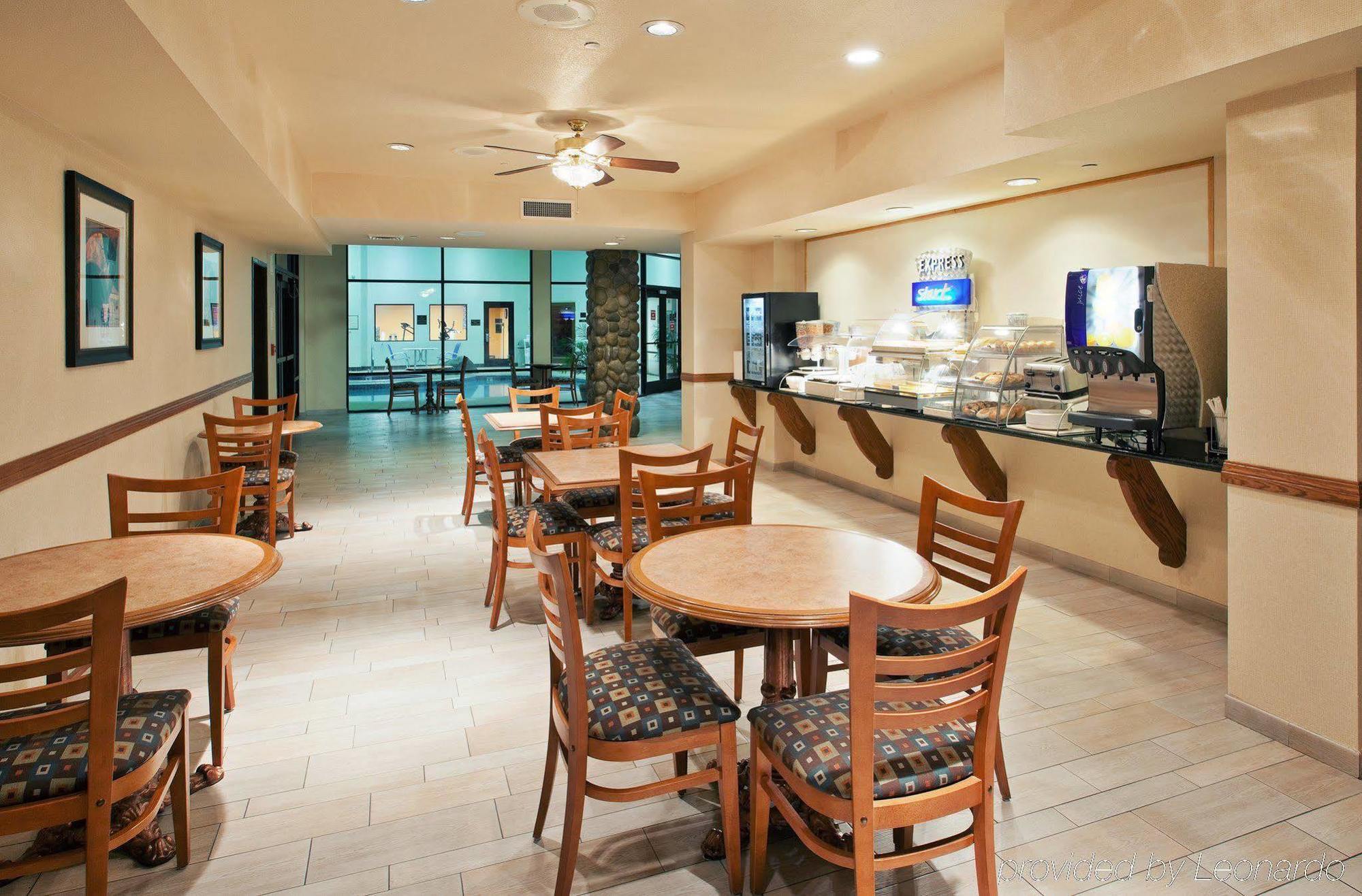 Holiday Inn Express Fallon By Ihg Restaurante foto